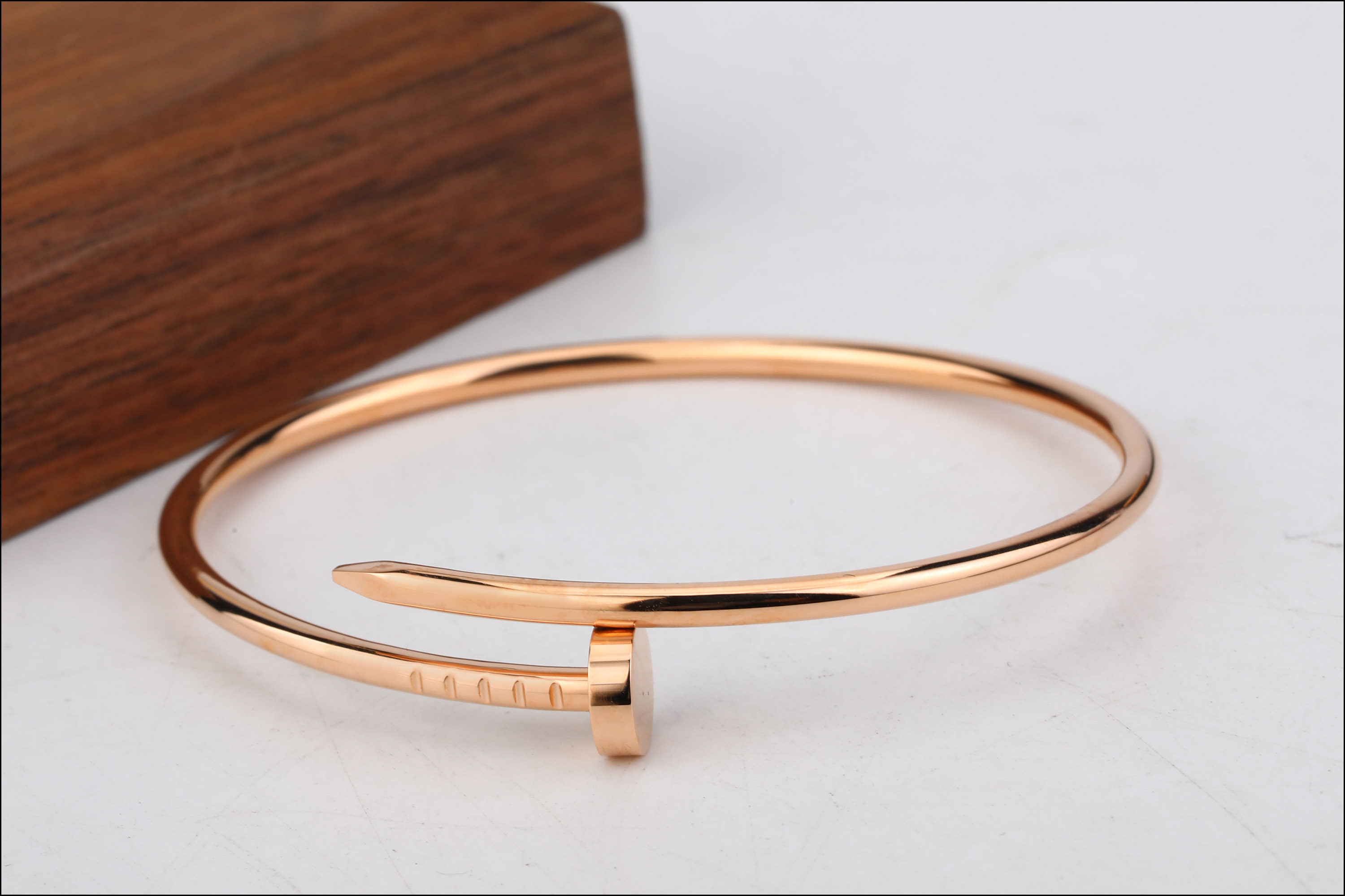 [9.5新]卡地亚juste un clou系列玫瑰金钉子手镯小号款b6062500