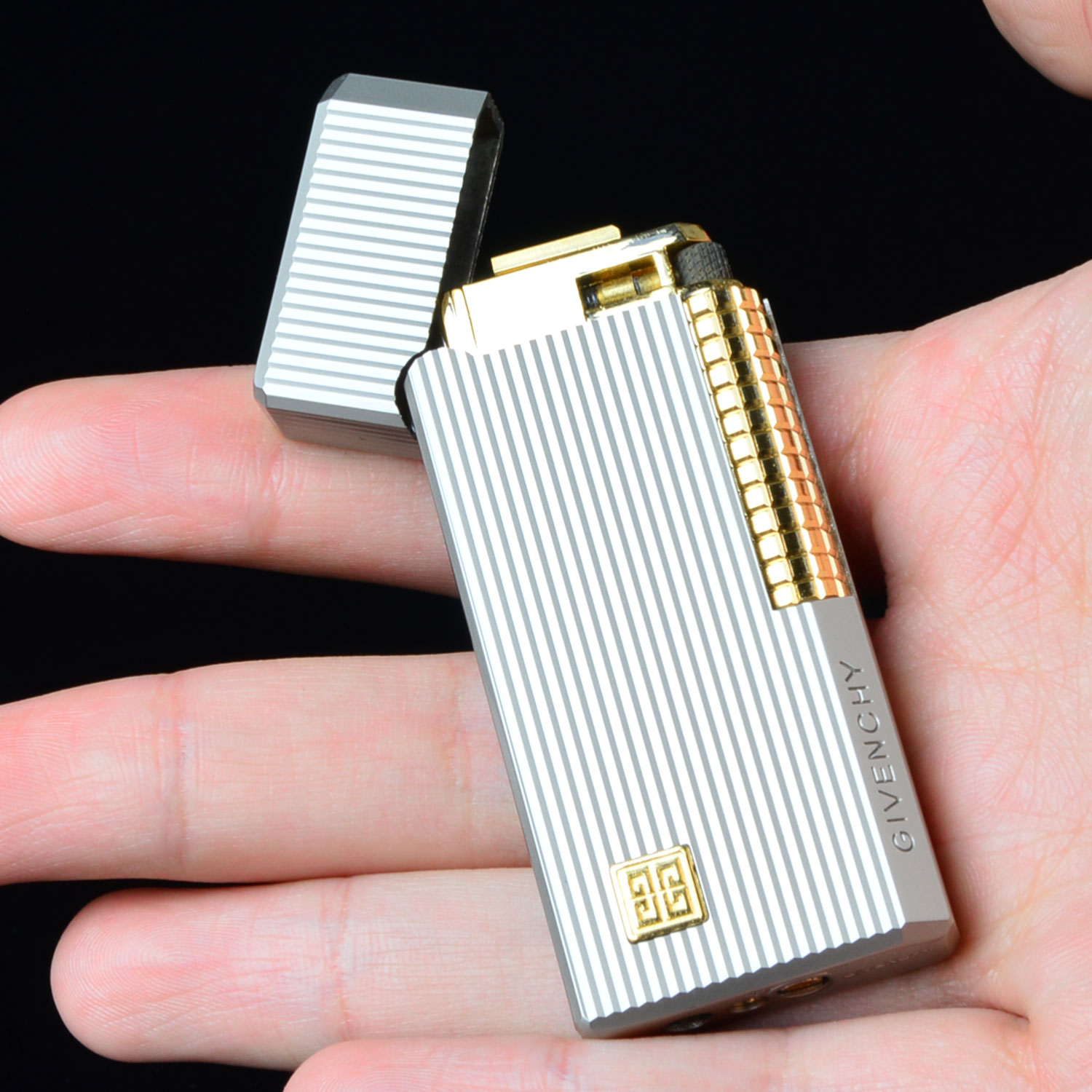 【95新】法国纪梵希(givenchy)银色奢侈品气体打火机 古董y