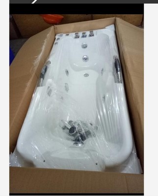 达尔文6001独立式人造石浴缸好用吗?斜躺能浸泡整个身体吗?