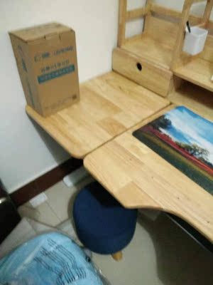 很多家长关注的护童儿童书桌怎么样？是否真的对孩子有用