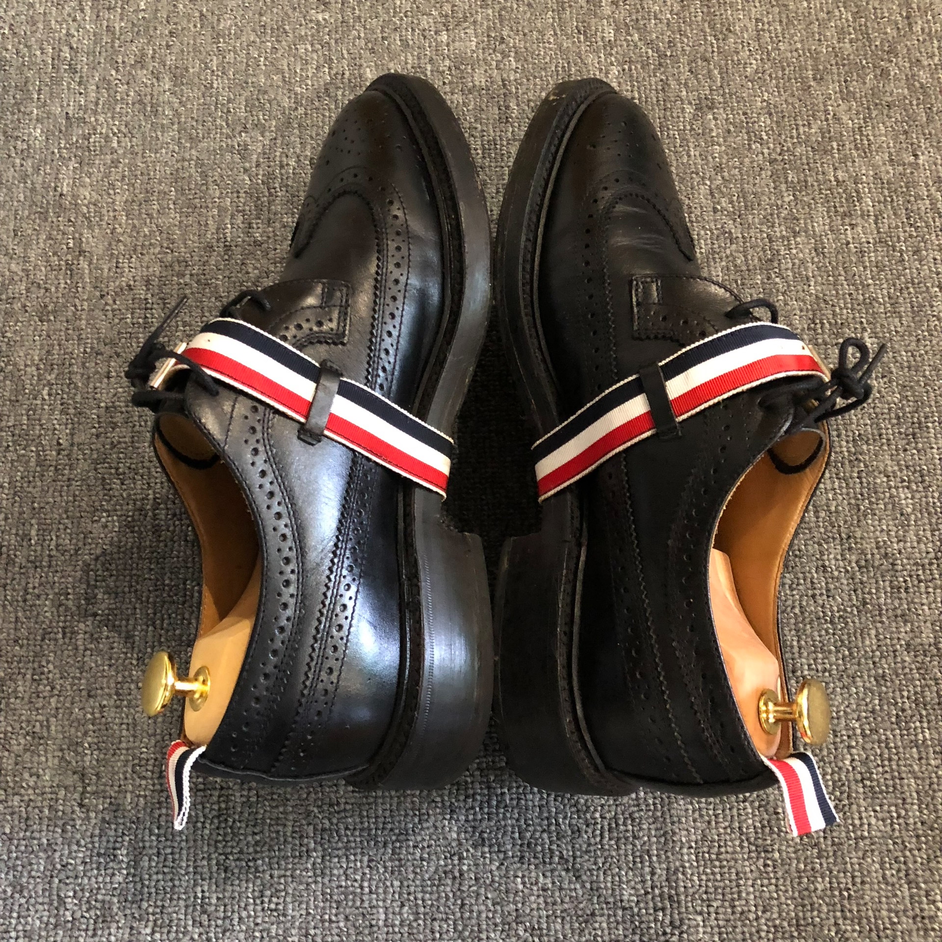 Thom Browne TB Brogue Leather Shoes — detail