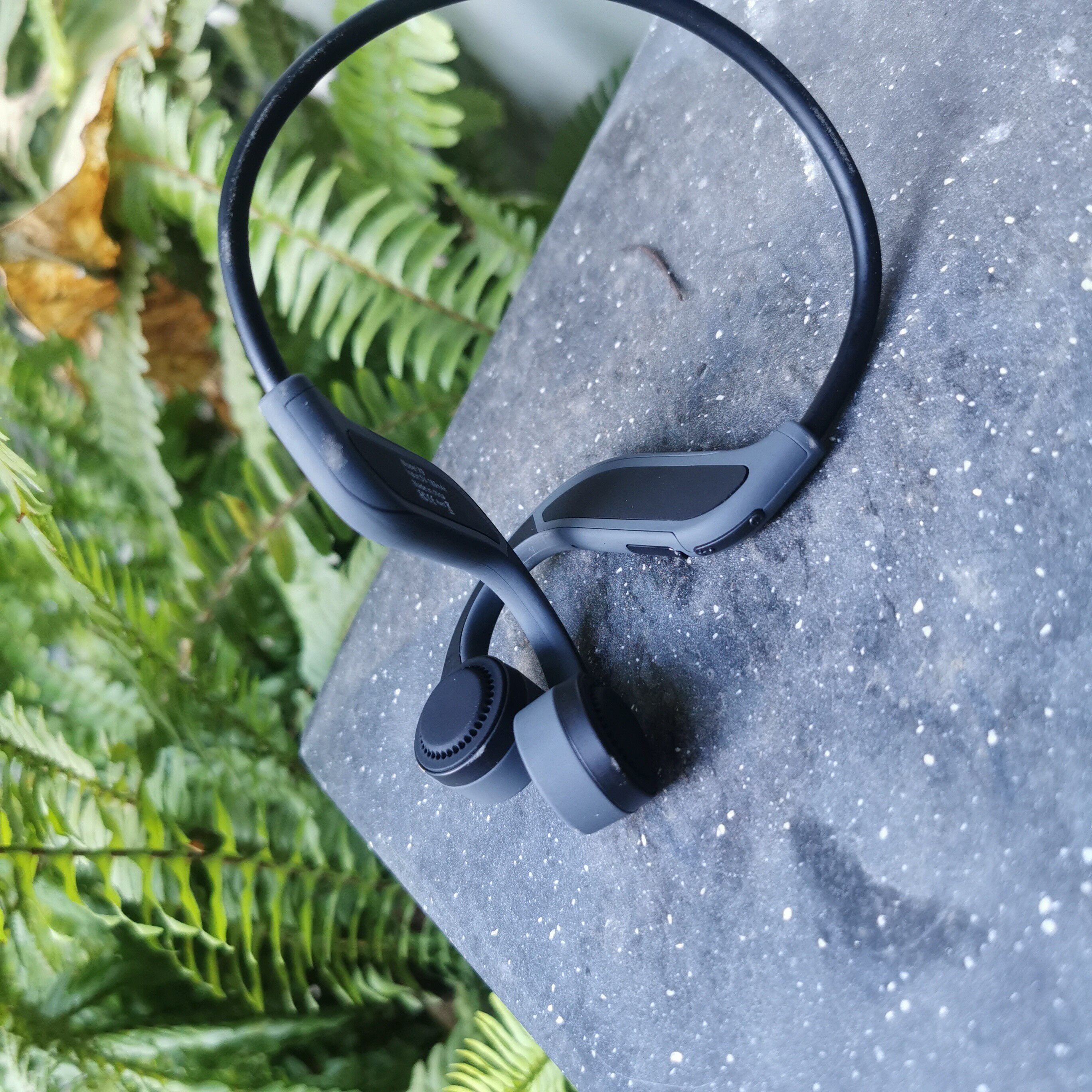 loca骨传导耳机怎么样