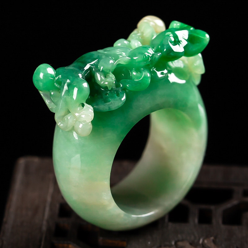 黄加绿翡翠龙戒指正品翡翠戒指 22.25g内径20.8mm