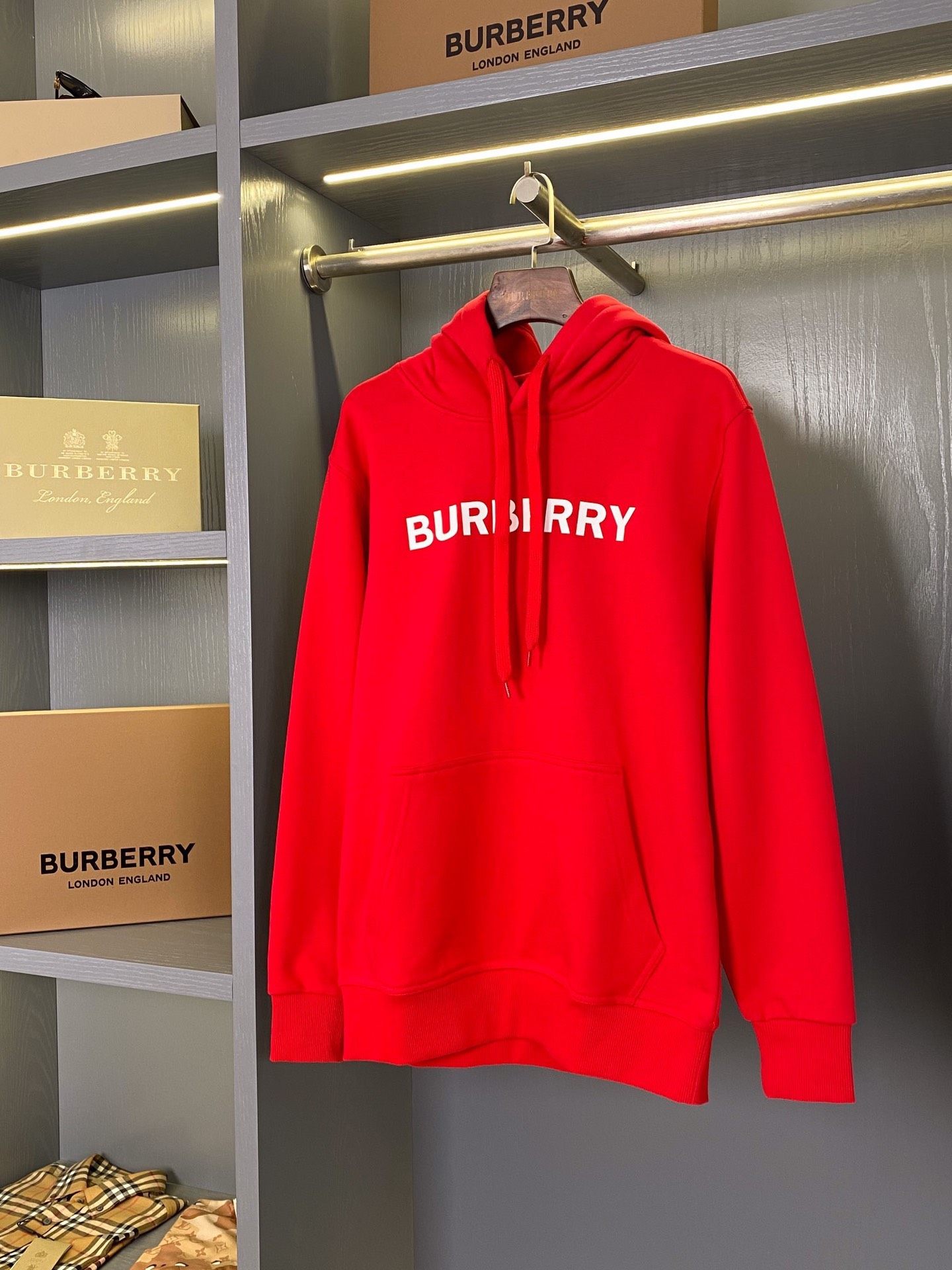 トップバージョンBurberry Burberry定番アルファベットのパーカー