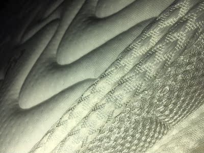 体验入手真实评测喜临门乳胶床垫怎么样，好不好？有什么特点