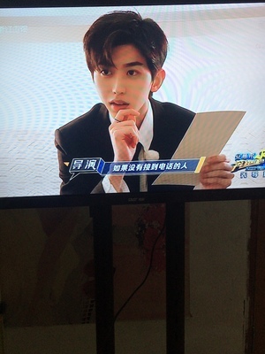 飞利浦电视和索尼电视对比哪个牌子比较好呢？使用报告