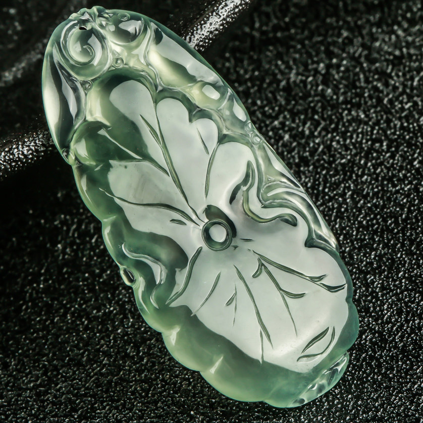 老坑冰种起荧光【和和美美】精雕天然a货翡翠荷叶挂件3.96g