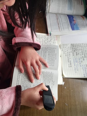 内幕：悦译蓝牙翻译耳机怎么样？三个月使用彻底后悔？