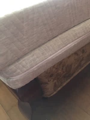 大家谈谈求内行说皖宝乳胶床垫怎么样，是真的乳胶吗？有味道吗？