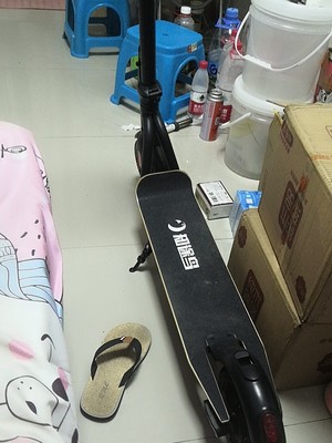 知途鸟电动滑板车全方位暴力评测优缺点曝光