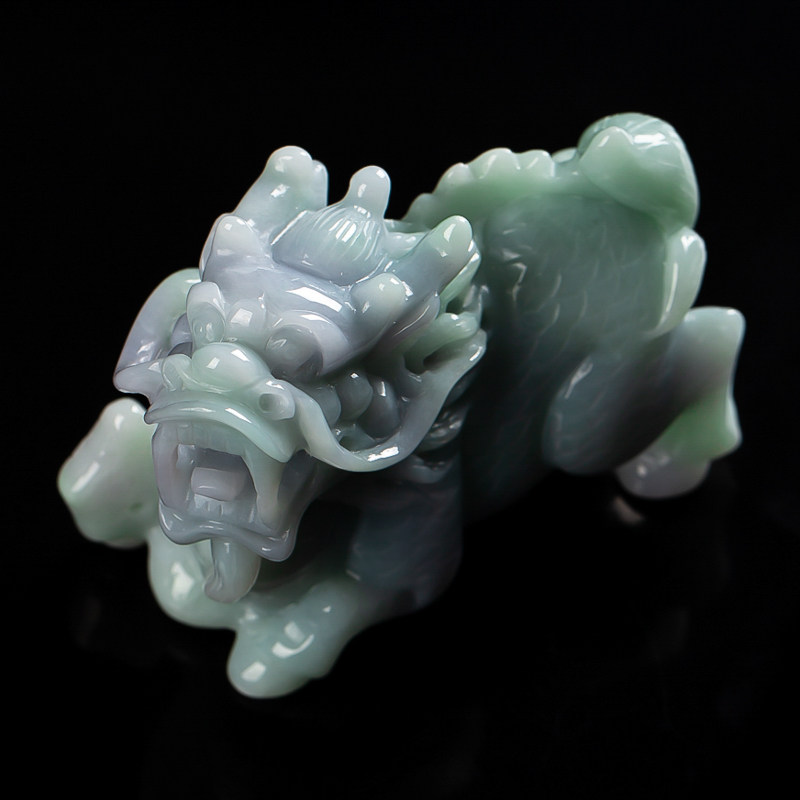 纯天然缅甸a货翡翠精雕麒麟手把件小摆件208.38g