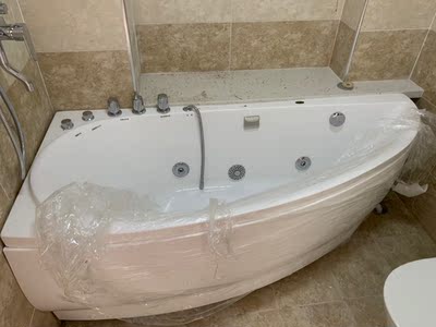 【求助大家】大神说东霸人造石独立浴缸好用吗?没有差评?