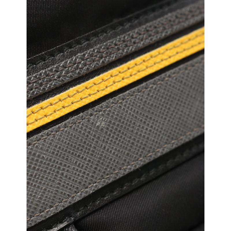 [无保留价9.5新]普拉达prada中性手拿包尼龙真皮黑色灰色522132