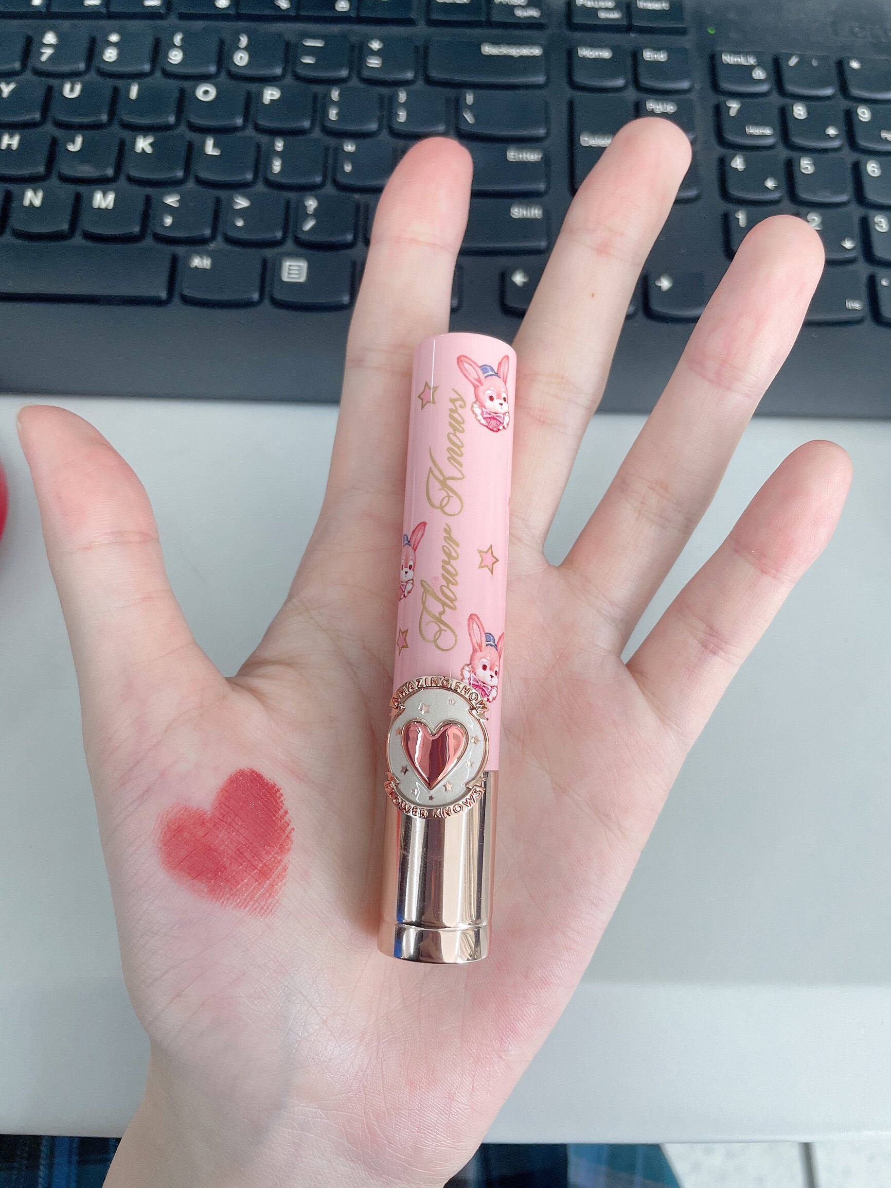 花知晓马戏团细管口红100元左右少女心礼物