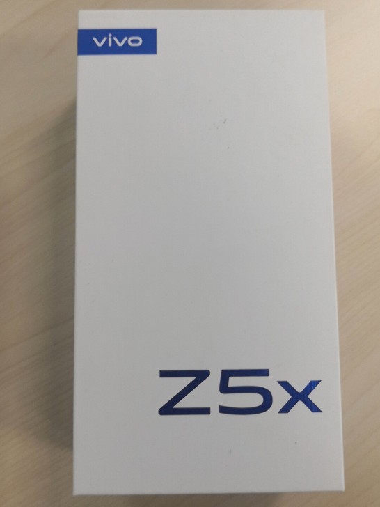 vivoZ5X全套包装配件全新未使用