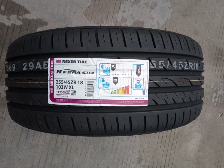 耐克森全新正品255/45r18su4静音胎