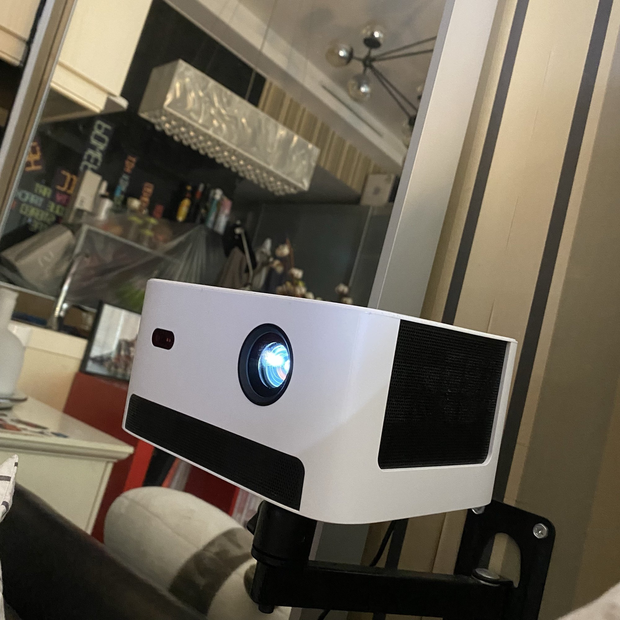 当贝d3x投影仪家用投影机1080p高清1050ansi流明2999元