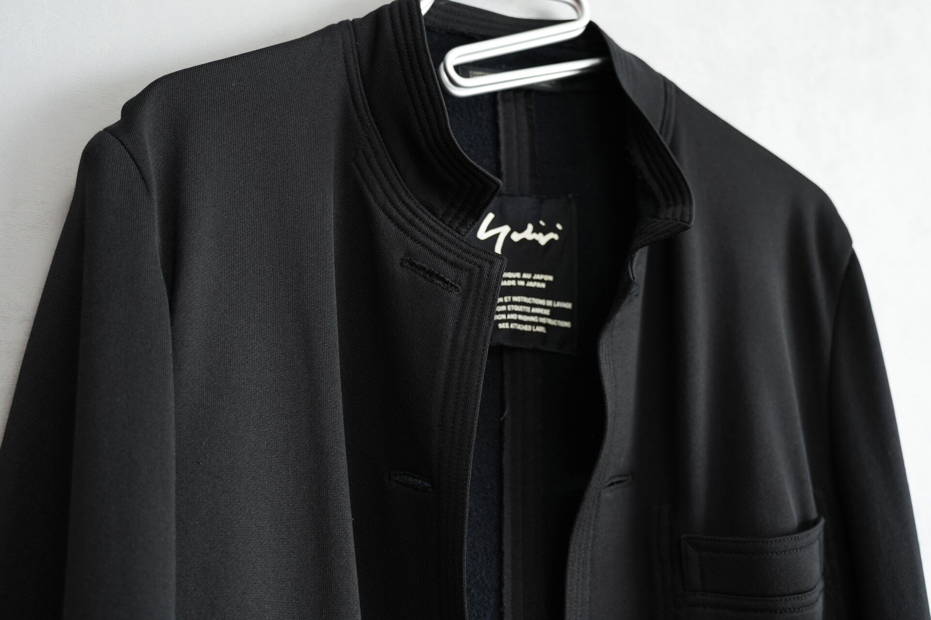 Yohji Yamamoto 09AW Buttonless Nylon Jacket — detail
