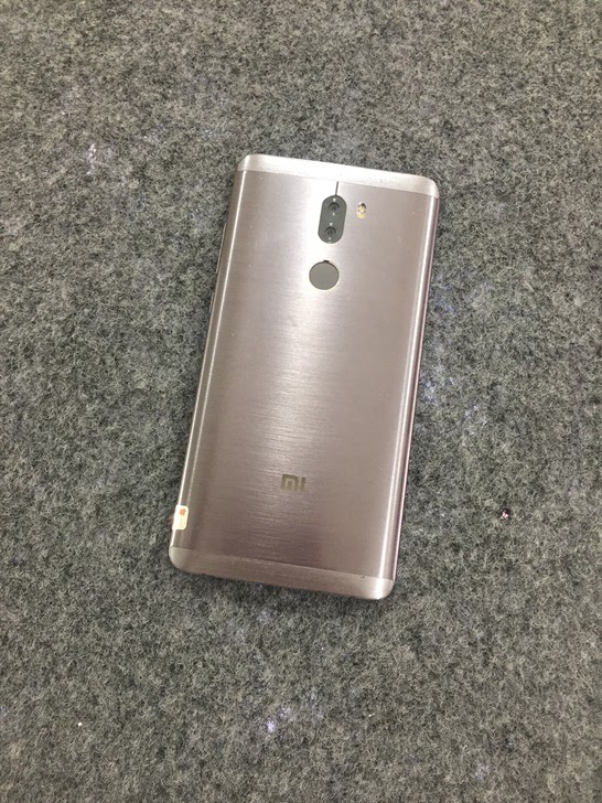 小米5SPLUS4 64G全原无拆修9成新全网通4