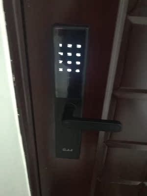 点评说说赢领指纹锁怎么样，听说指纹识别很灵敏，是真的吗？