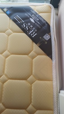目前看来评测说说穗宝乳胶床垫怎么样，乳胶含量是多少？环保吗？