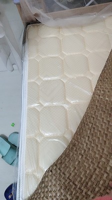 请问大家：皖宝席梦思床垫怎么样？是一线品牌吗？