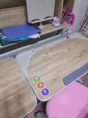 刚上小学用帕默升降实木儿童学习桌椅怎么样?需要散味道吗?