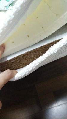 大家谈谈给父母用莱迪雅泰国天然乳胶床垫怎么样，会不会有味道？