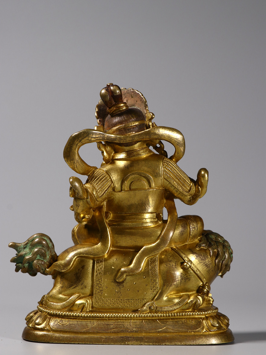 【鬼市】铜鎏金财宝天王骑狮坐像【重1378g】e742趣味收藏