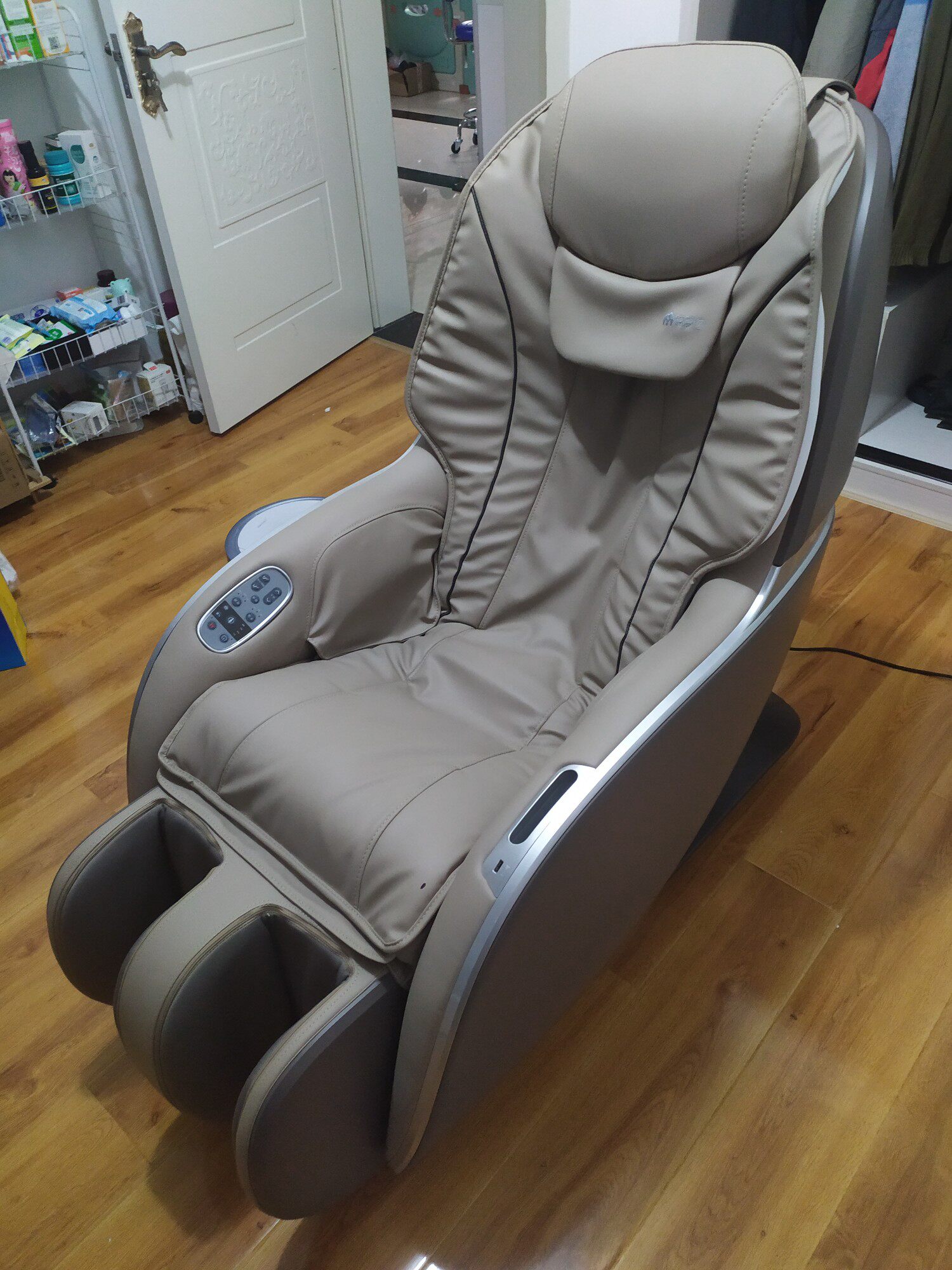 摩摩哒按摩椅rt5858好不好摩摩哒rt5858现场评测