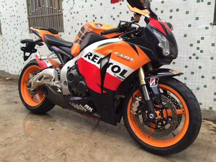 11年欧版cbr1000