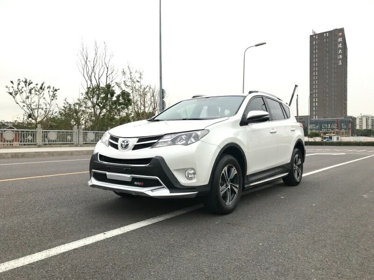 丰田rav42.0高配