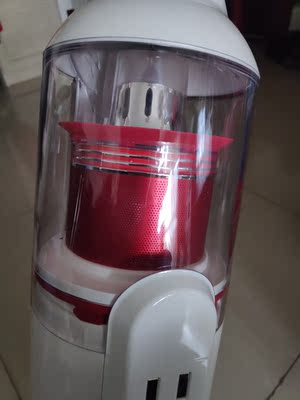 福维克吸尘器好用还是戴森好用?用后一个月诉说心酸使用史