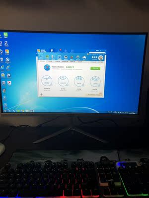 学妹想问问武极电脑质量如何?看高清视频效果如何呢