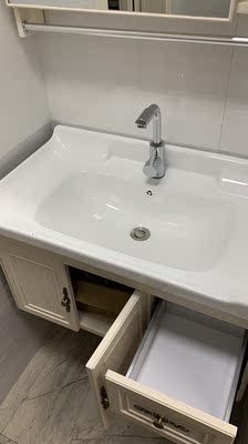 不看绝对后悔：娜芙尼岩板浴室柜好用吗?用户口碑评价好吗