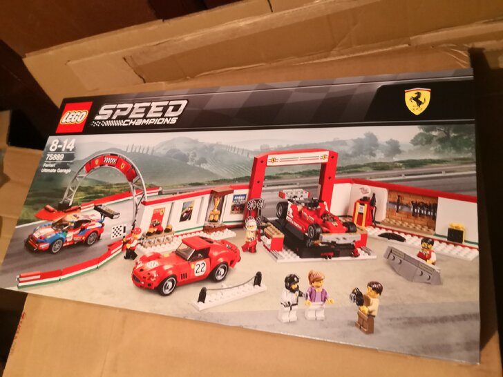 乐高LEGOSPEED速度冠军系列75889法拉利体