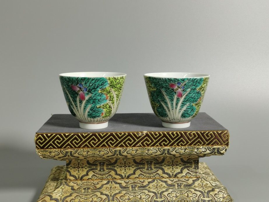 1221文玩收藏专场 粉彩白菜杯一对125-16