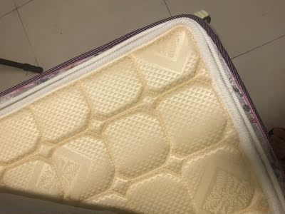 我的使用感受：nedenkev乳胶床垫怎么样？档次高吗？