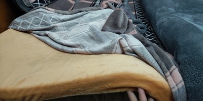 谁来说说THRoyal乳胶床垫怎么样？性价比高嘛？