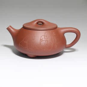 22:00成交价063370工艺师陈宏林刻顾景舟传人顾建芬制《吉龙呈祥》
