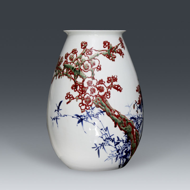 特价景德镇名家大师何能胜手绘花瓶粉彩瓶家庭装饰品摆件收藏在类目 家居饰品, 花瓶/花器/仿真花/仿真饰品, 花器/花瓶, 花瓶中 - 来自Buy2taobao.com提供专业的淘宝代购服务