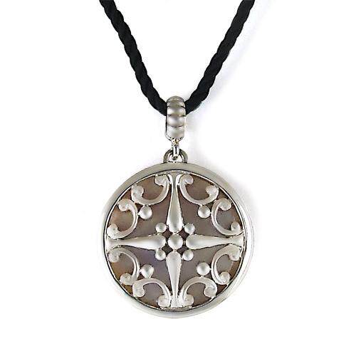 欧式花纹925纯银粉贝项链思瑞孚