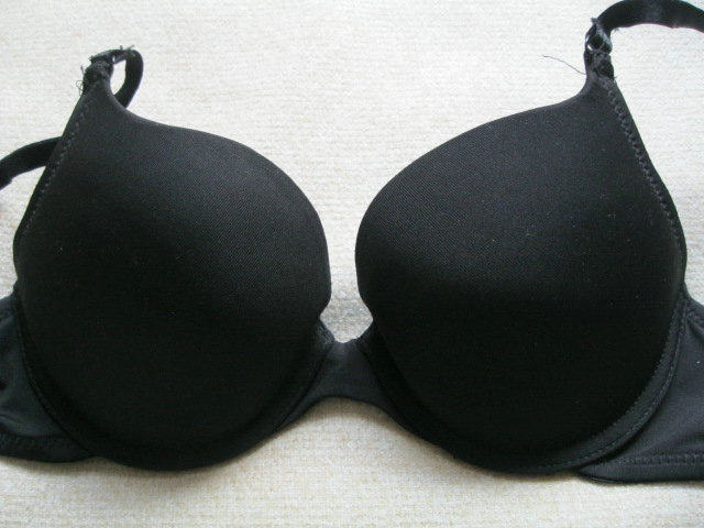 文胸加厚聚拢钢托_c8瑕疵 欧美 黑色光面加厚聚拢上托钢托 女士内衣