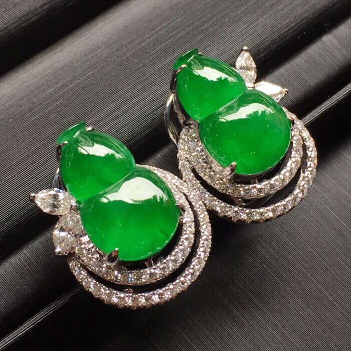 18K Diamond natural Emerald Crater Glass seed Brilliant Green SUNGREEN Green Emperor gourd Ear Studsin the Jewelry/Diamond/Jade/Gold , Jade (New) , Earring category - from Buy2taobao.com to provide professional Taobao agent buy service
