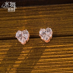 Beauty is just too large-grained zircon heart-shaped bright sweet style wild temperament bride wedding Stud Earrings H0319