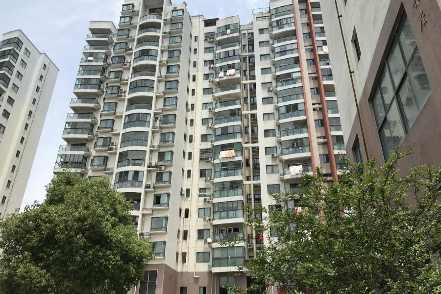 【第一次拍卖】苍南县龙港镇锦港嘉园3幢3单元302室