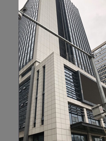 诸暨市浣东街道东旺路218号永业大厦房产十套及车库车位31处