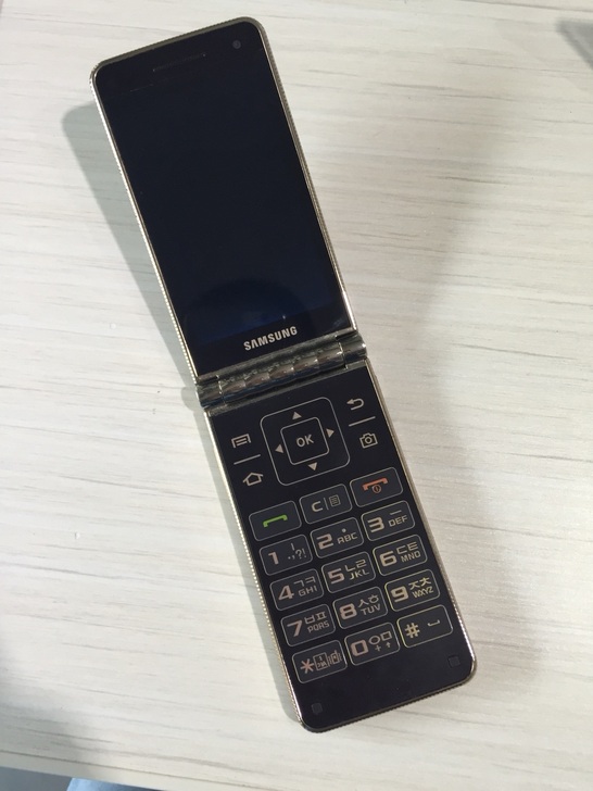 韩版三星翻盖手机_三星二手电信翻盖手机_三星新galaxy folder