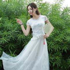 镜花舞蝶情2016夏季新款女装荷叶边气质修身绣花短袖百搭T恤