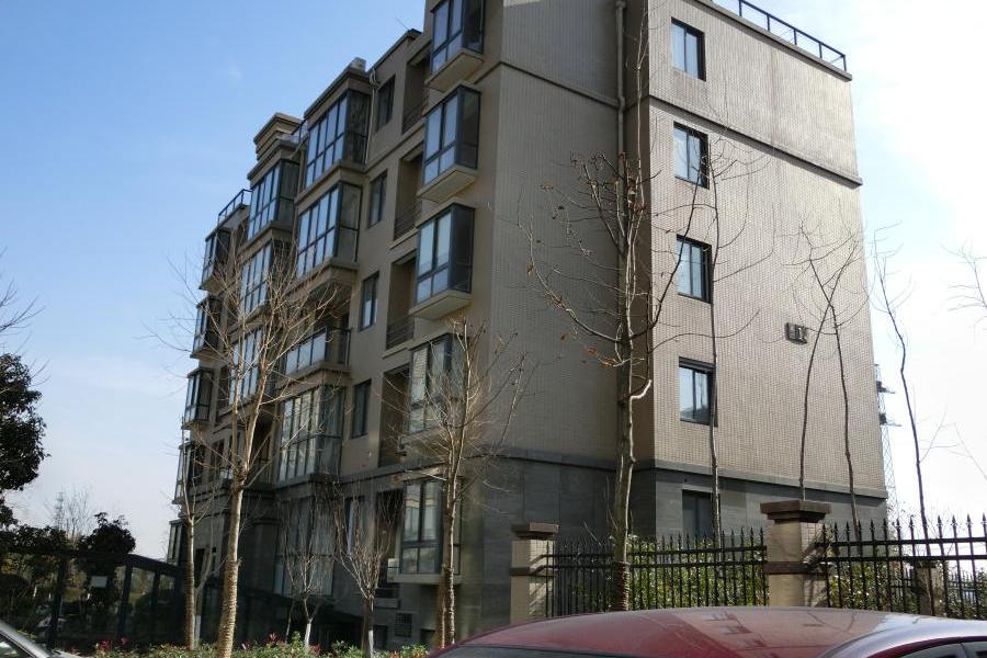 【第二次拍卖】盐城市开放大道四季新城1幢201室,08号车库的房产